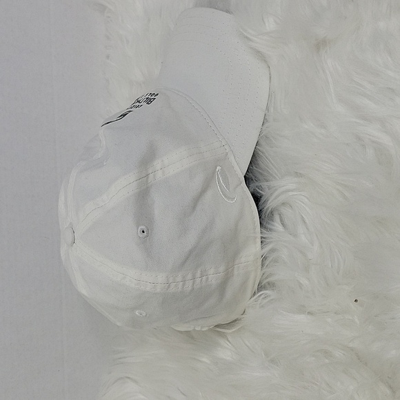 PUKKA ARIZONA Biltmore Golf Club White and‎ Gray Hat - Picture 5 of 7